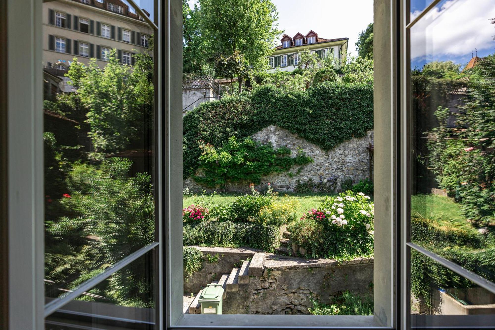 Historische Wohnung Im Herzen Der Thuner Altstadt Bagian luar foto