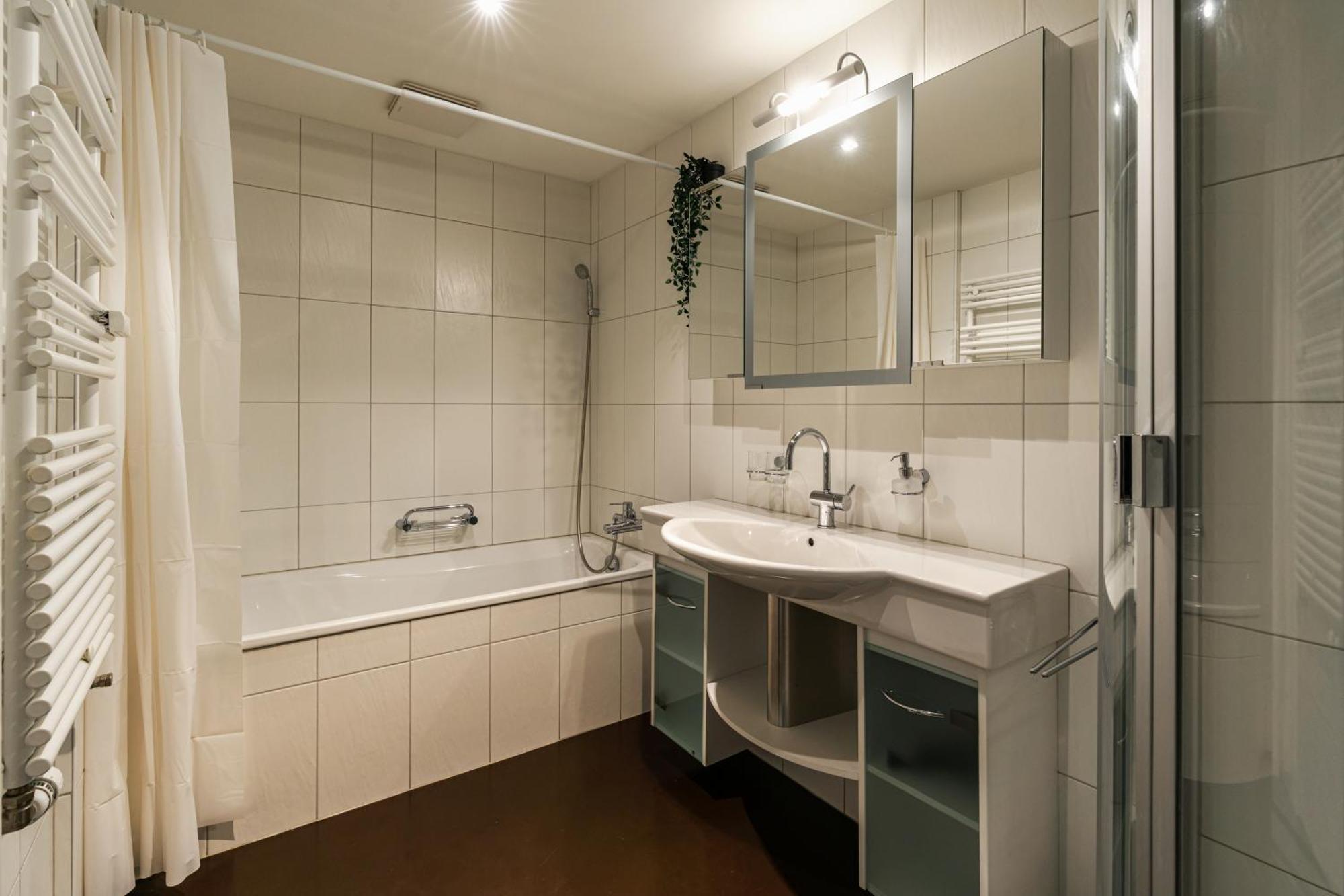 Historische Wohnung Im Herzen Der Thuner Altstadt Bagian luar foto